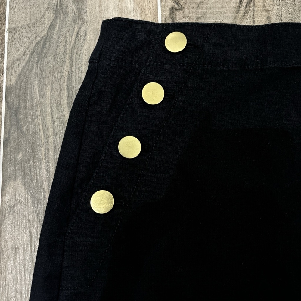 Loft black skirt with gold buttons - Picture 2 of 8